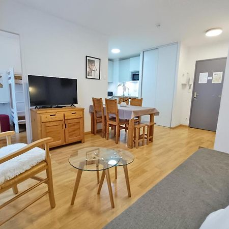 L'Eterlou, T3, Centre Luchon, Wifi, Casier A Skis, Ascenseur, 6 Personnes Bagnères-de-Luchon Екстериор снимка